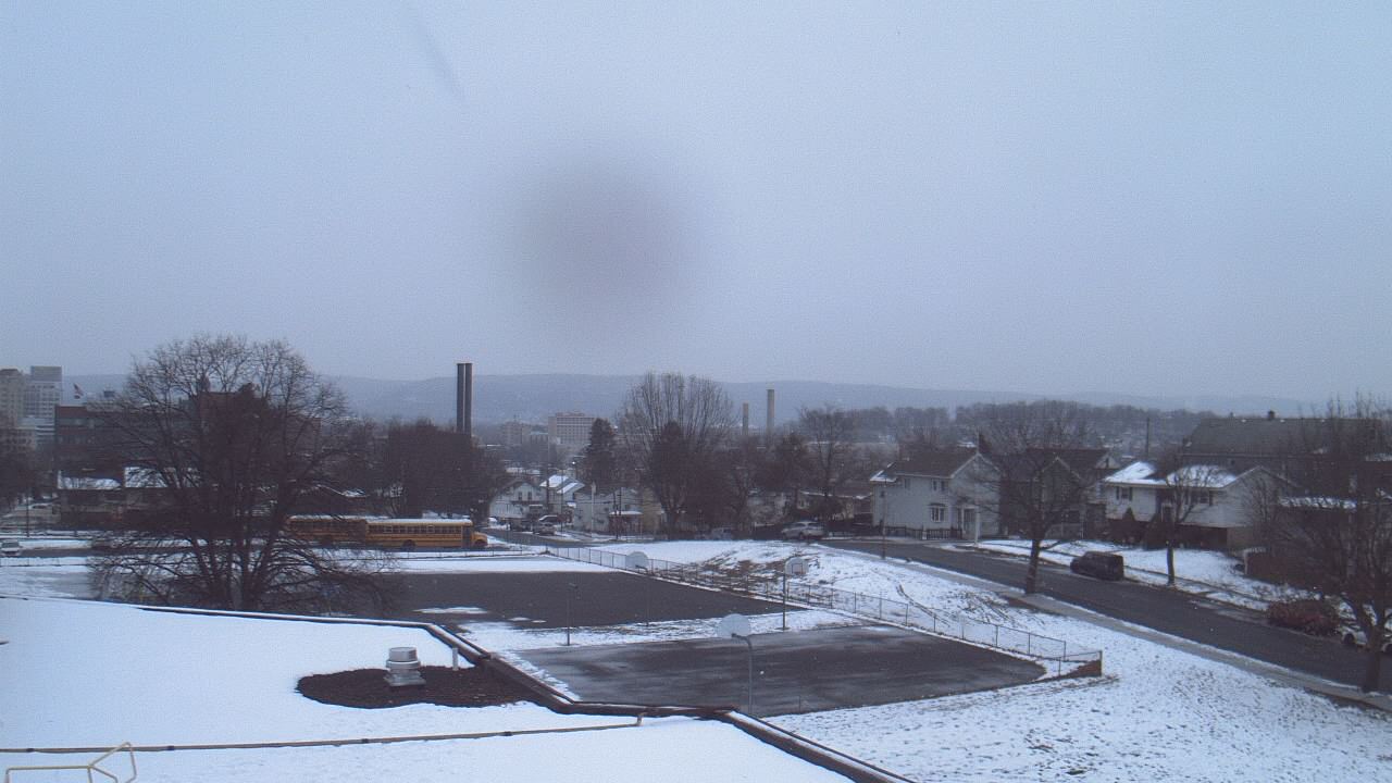 Thumbnail for current weather camera view from Heights Murray ES in Wilkes-Barre, Pennsylvania