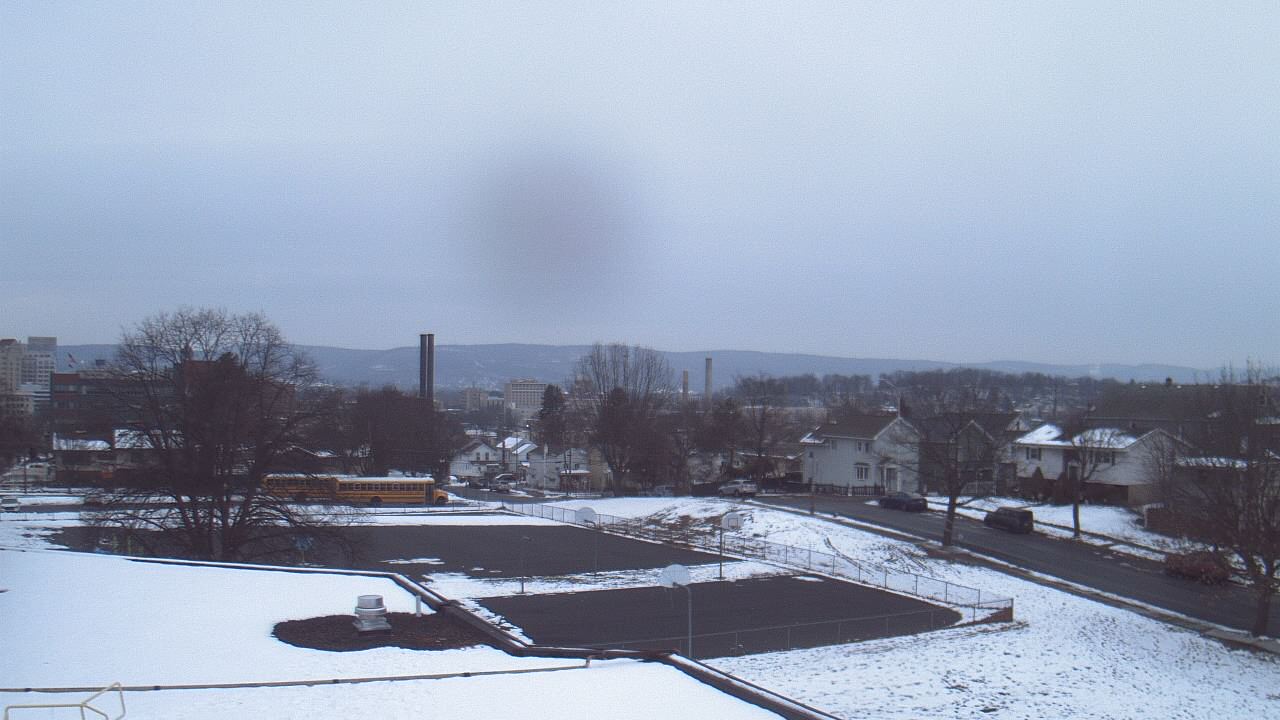 Thumbnail for current weather camera view from Heights Murray ES in Wilkes-Barre, Pennsylvania