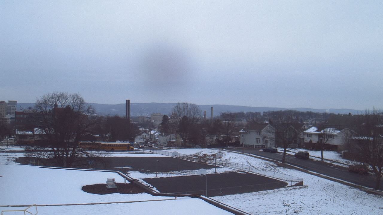 Thumbnail for current weather camera view from Heights Murray ES in Wilkes-Barre, Pennsylvania