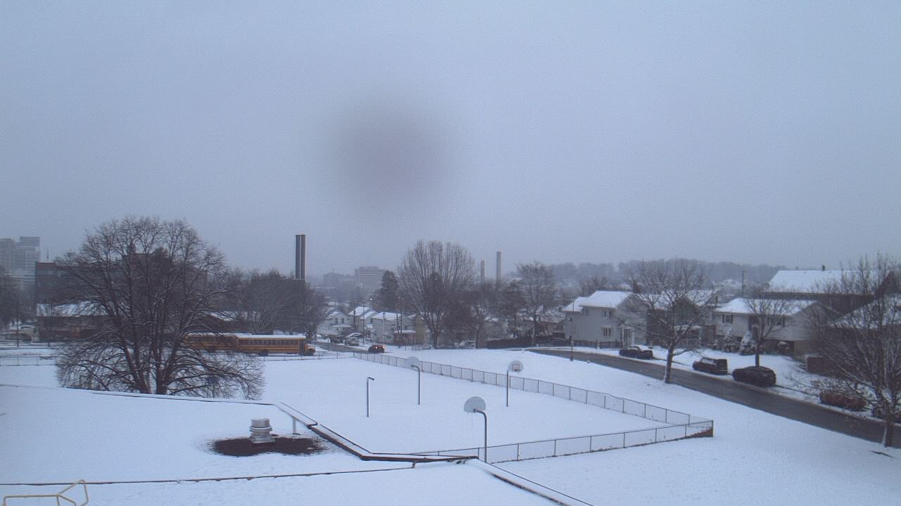 Thumbnail for current weather camera view from Heights Murray ES in Wilkes-Barre, Pennsylvania