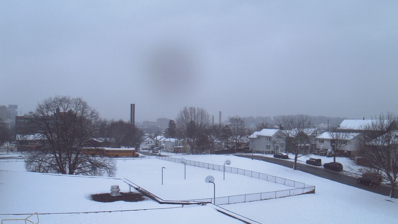 Thumbnail for current weather camera view from Heights Murray ES in Wilkes-Barre, Pennsylvania