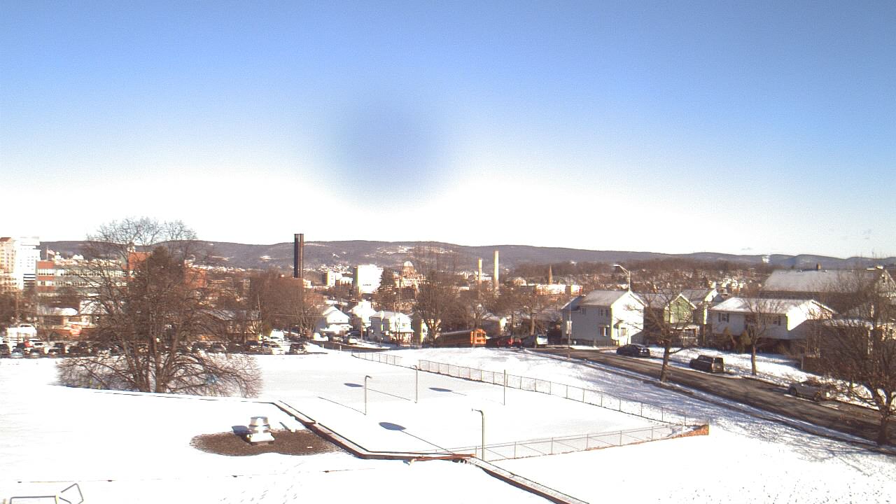 Thumbnail for current weather camera view from Heights Murray ES in Wilkes-Barre, Pennsylvania