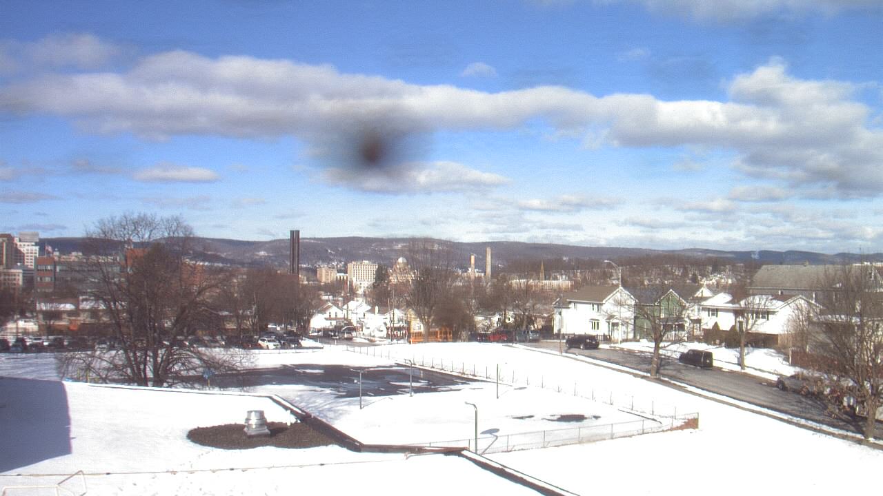 Thumbnail for current weather camera view from Heights Murray ES in Wilkes-Barre, Pennsylvania