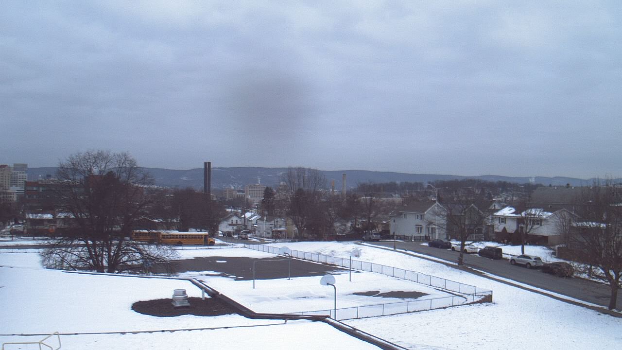Thumbnail for current weather camera view from Heights Murray ES in Wilkes-Barre, Pennsylvania