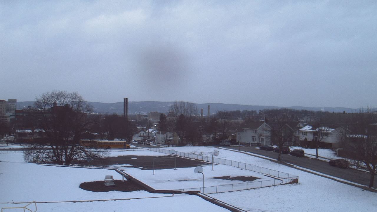 Thumbnail for current weather camera view from Heights Murray ES in Wilkes-Barre, Pennsylvania