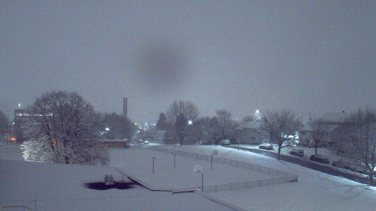 Thumbnail for current weather camera view from Heights Murray ES in Wilkes-Barre, Pennsylvania