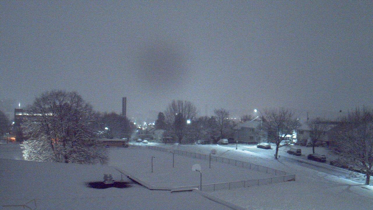 Thumbnail for current weather camera view from Heights Murray ES in Wilkes-Barre, Pennsylvania