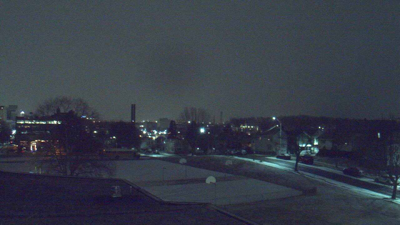 Thumbnail for current weather camera view from Heights Murray ES in Wilkes-Barre, Pennsylvania