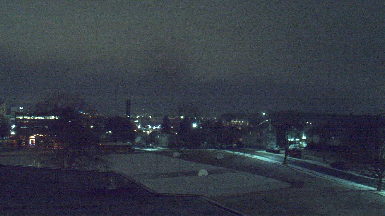 Thumbnail for current weather camera view from Heights Murray ES in Wilkes-Barre, Pennsylvania