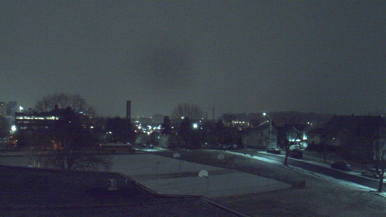 Thumbnail for current weather camera view from Heights Murray ES in Wilkes-Barre, Pennsylvania
