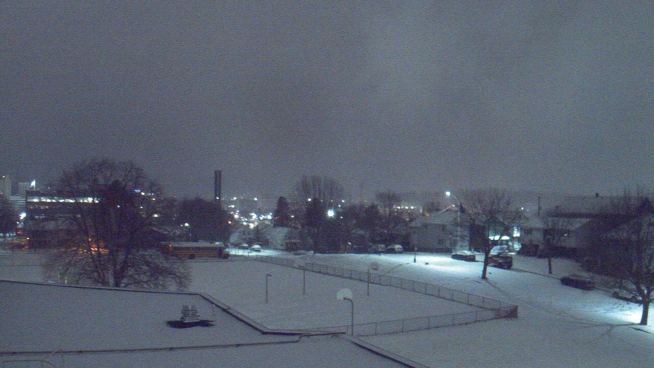 Thumbnail for current weather camera view from Heights Murray ES in Wilkes-Barre, Pennsylvania