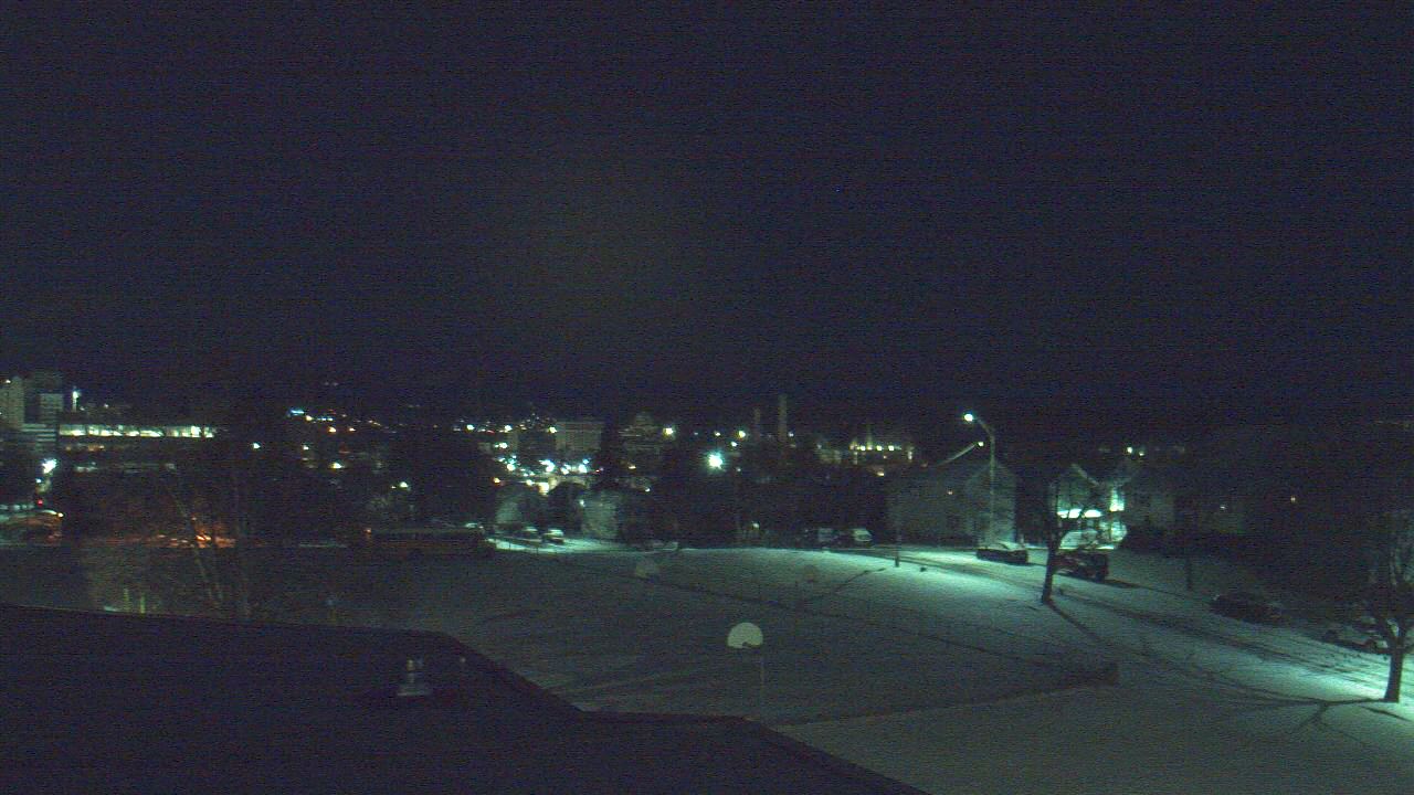 Thumbnail for current weather camera view from Heights Murray ES in Wilkes-Barre, Pennsylvania