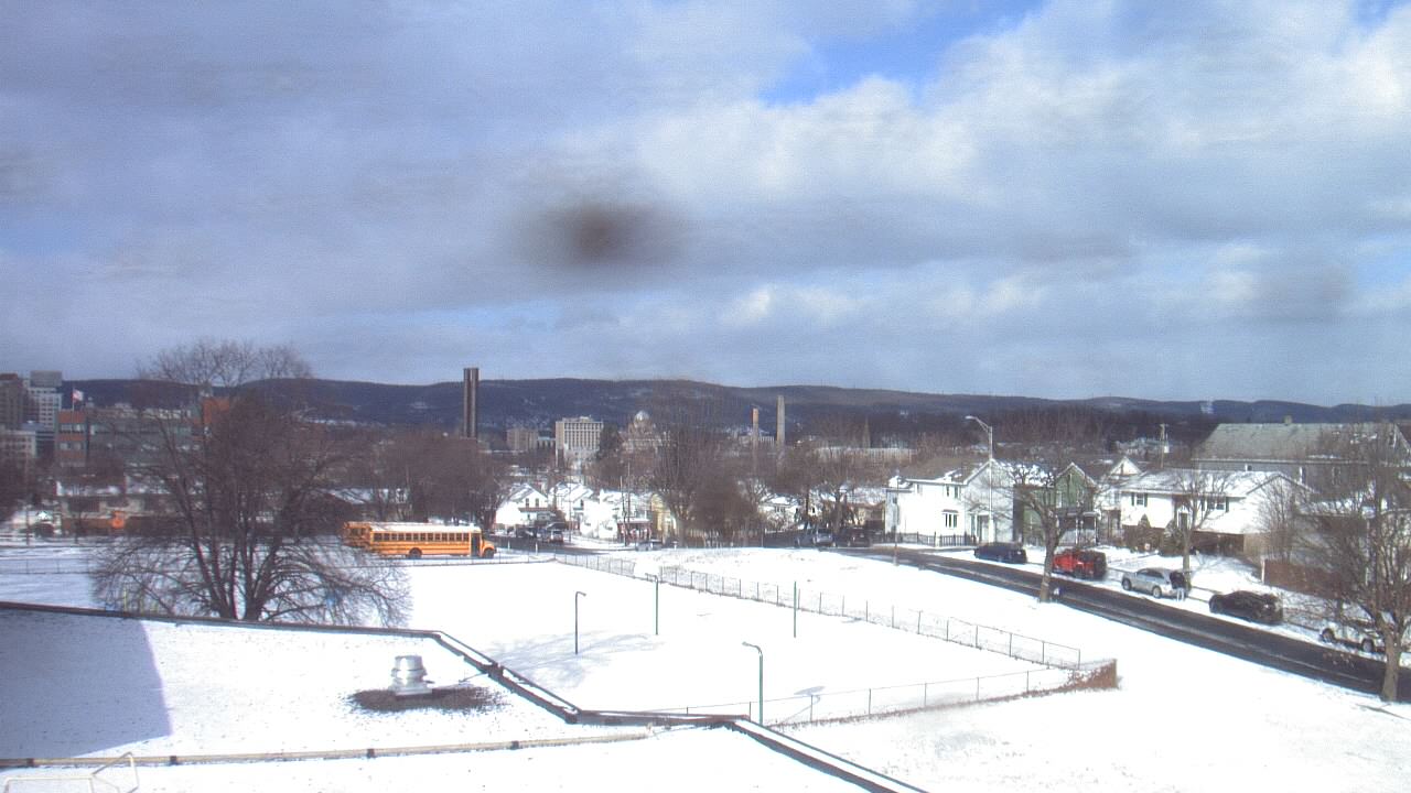 Thumbnail for current weather camera view from Heights Murray ES in Wilkes-Barre, Pennsylvania