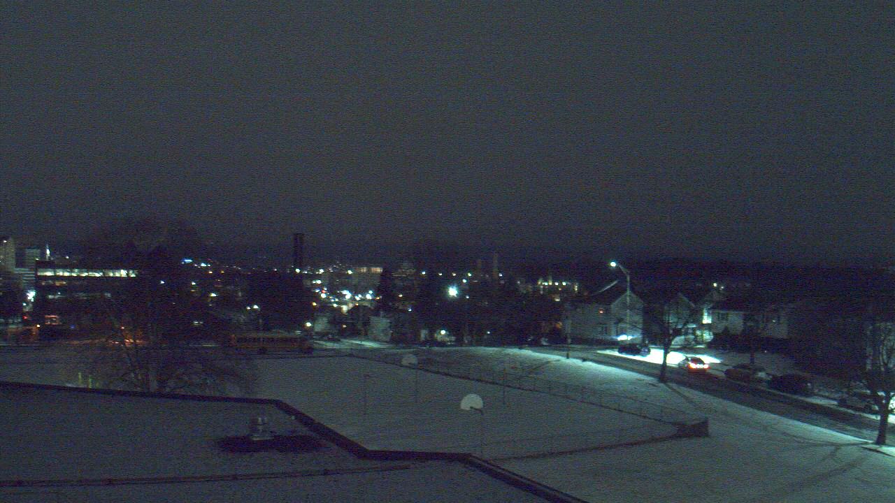 Thumbnail for current weather camera view from Heights Murray ES in Wilkes-Barre, Pennsylvania