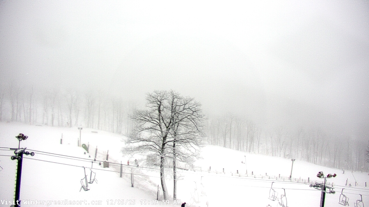 Thumbnail for current weather camera view from Wintergreen Mtn. at 3600 ft. elev. in Roseland, Virginia