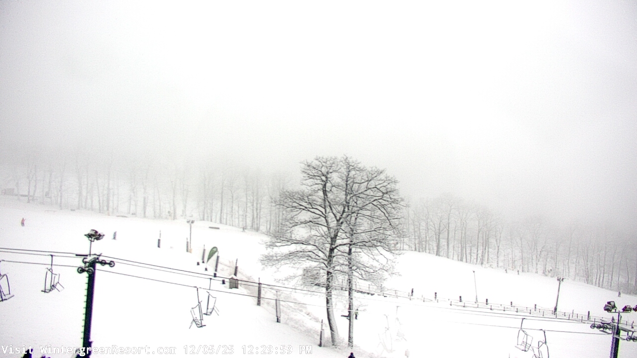 Thumbnail for current weather camera view from Wintergreen Mtn. at 3600 ft. elev. in Roseland, Virginia