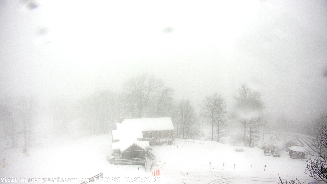 Thumbnail for current weather camera view from Wintergreen Mtn. at 3600 ft. elev. in Roseland, Virginia