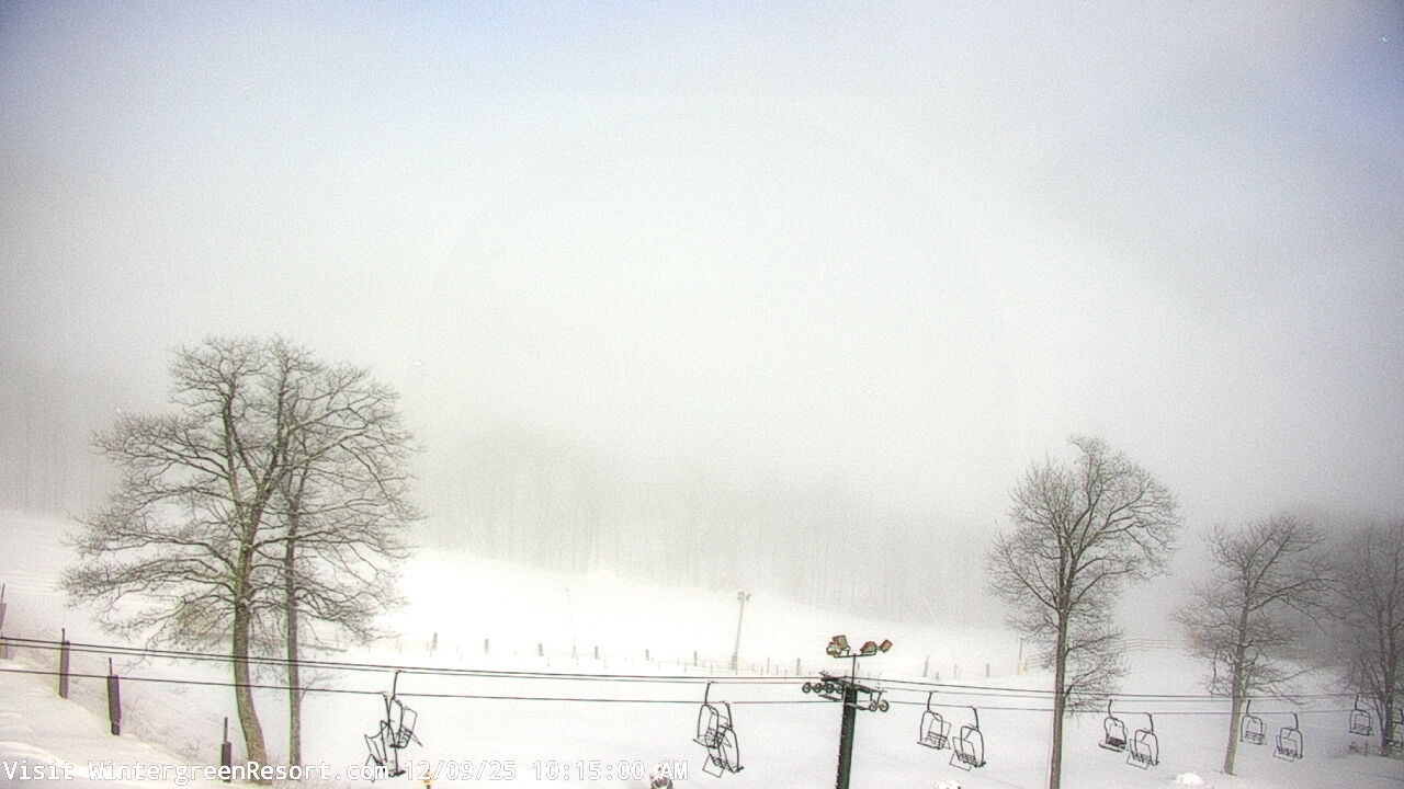 Thumbnail for current weather camera view from Wintergreen Mtn. at 3600 ft. elev. in Roseland, Virginia