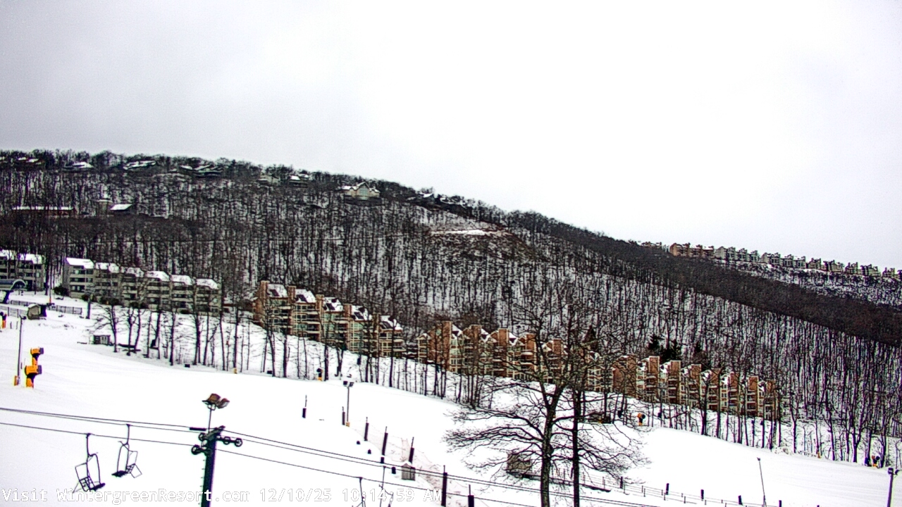 Thumbnail for current weather camera view from Wintergreen Mtn. at 3600 ft. elev. in Roseland, Virginia
