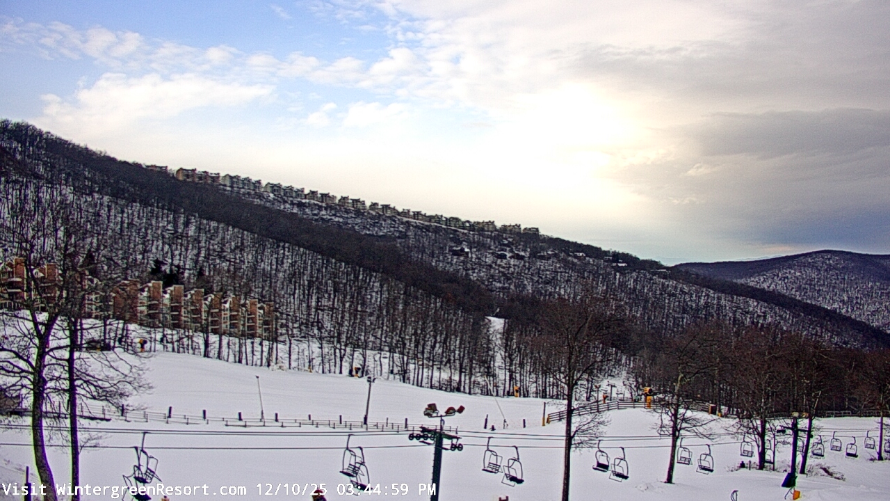 Thumbnail for current weather camera view from Wintergreen Mtn. at 3600 ft. elev. in Roseland, Virginia