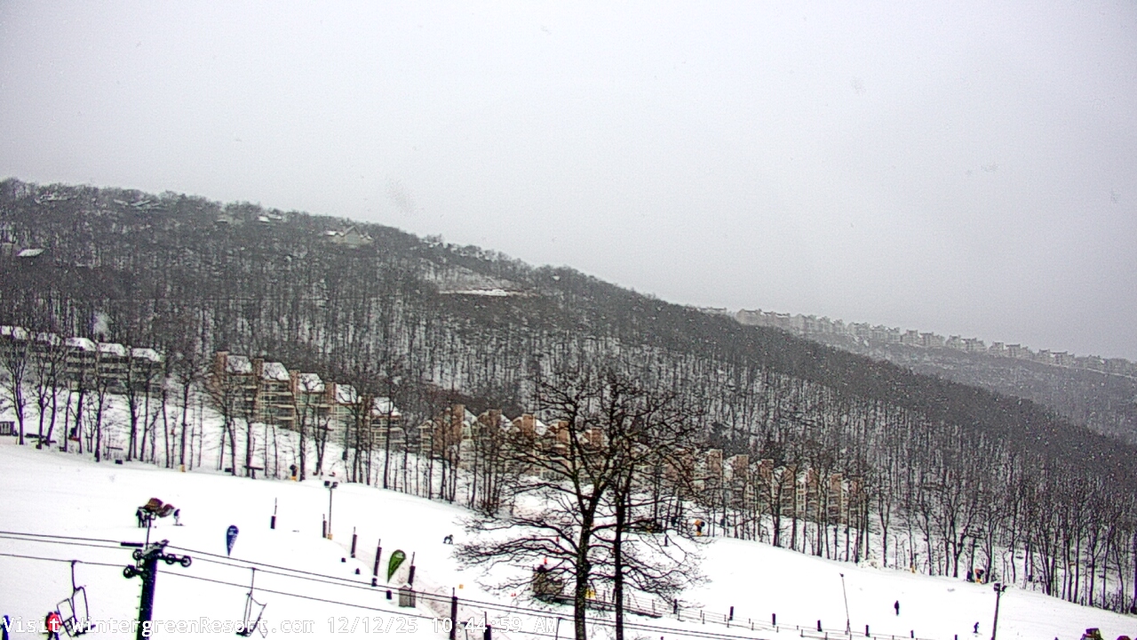 Thumbnail for current weather camera view from Wintergreen Mtn. at 3600 ft. elev. in Roseland, Virginia
