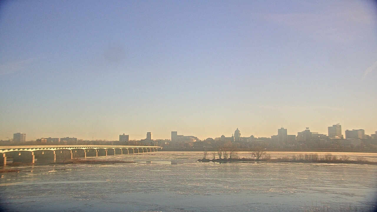 Thumbnail for current weather camera view from Robert Morris CPA in Wormleysburg, Pennsylvania