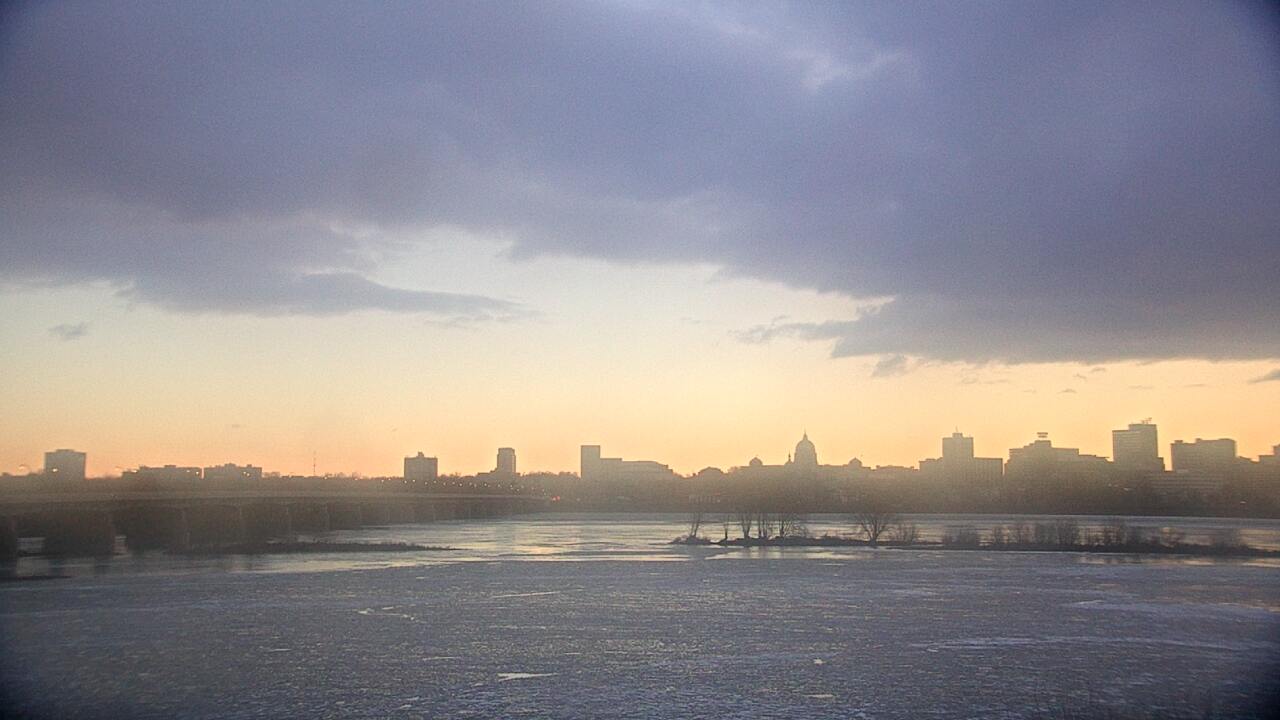 Thumbnail for current weather camera view from Robert Morris CPA in Wormleysburg, Pennsylvania