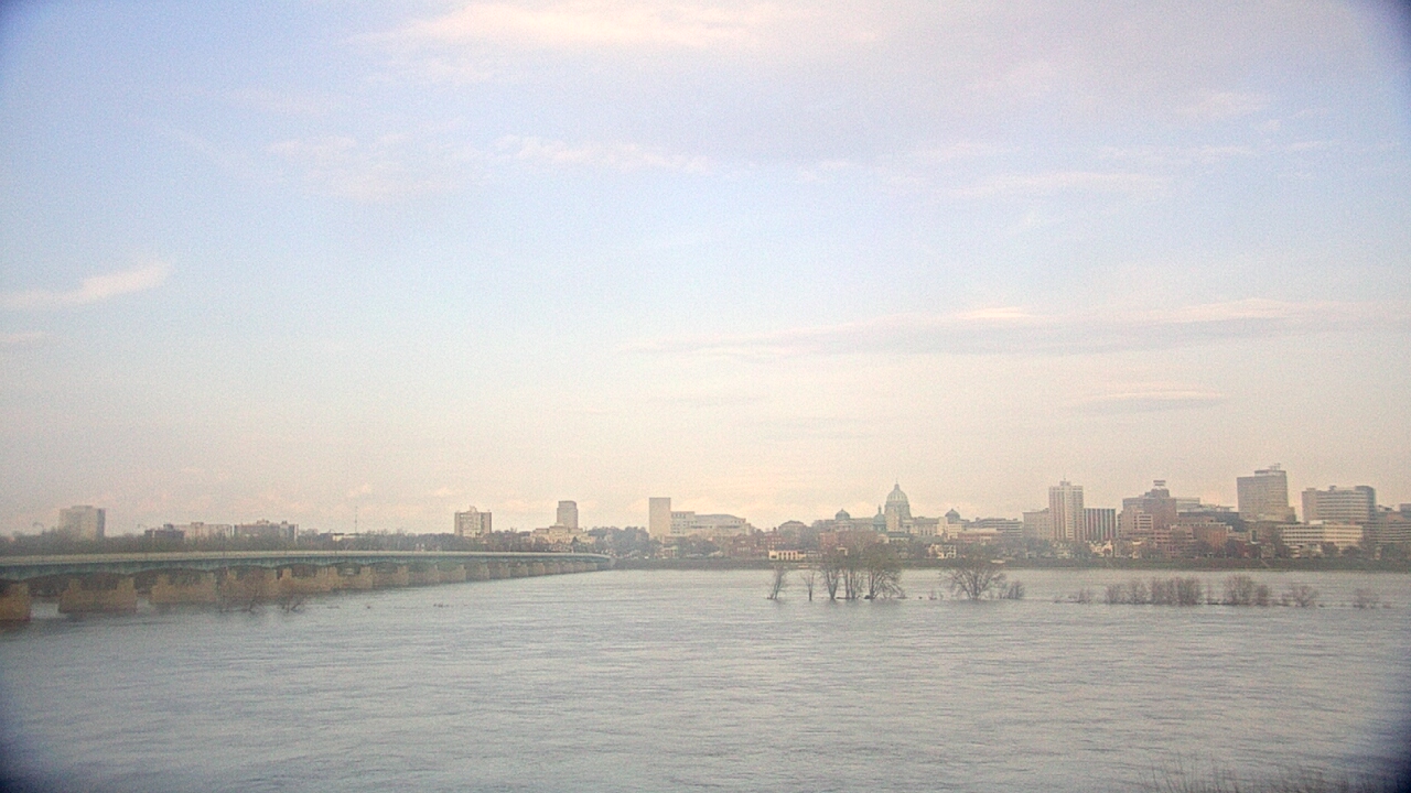 Thumbnail for current weather camera view from Robert Morris CPA in Wormleysburg, Pennsylvania