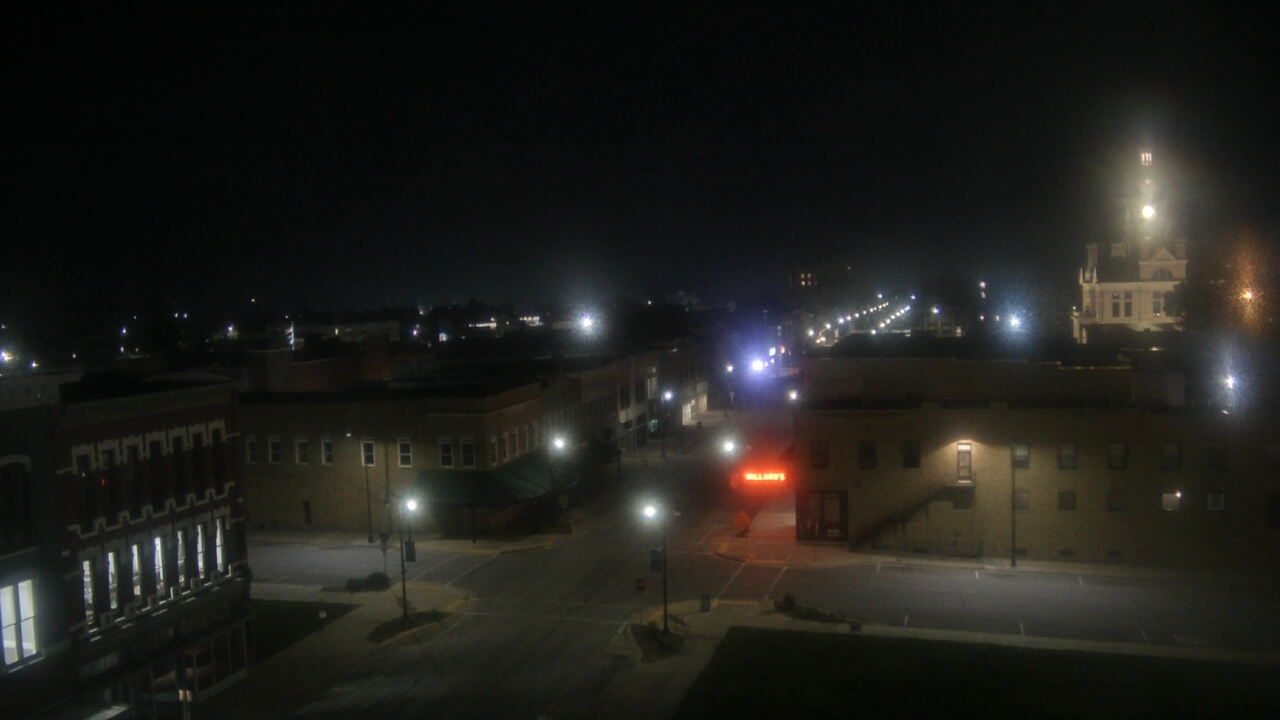 Thumbnail for current weather camera view from Westown Senior Apartments in Marshalltown, Iowa