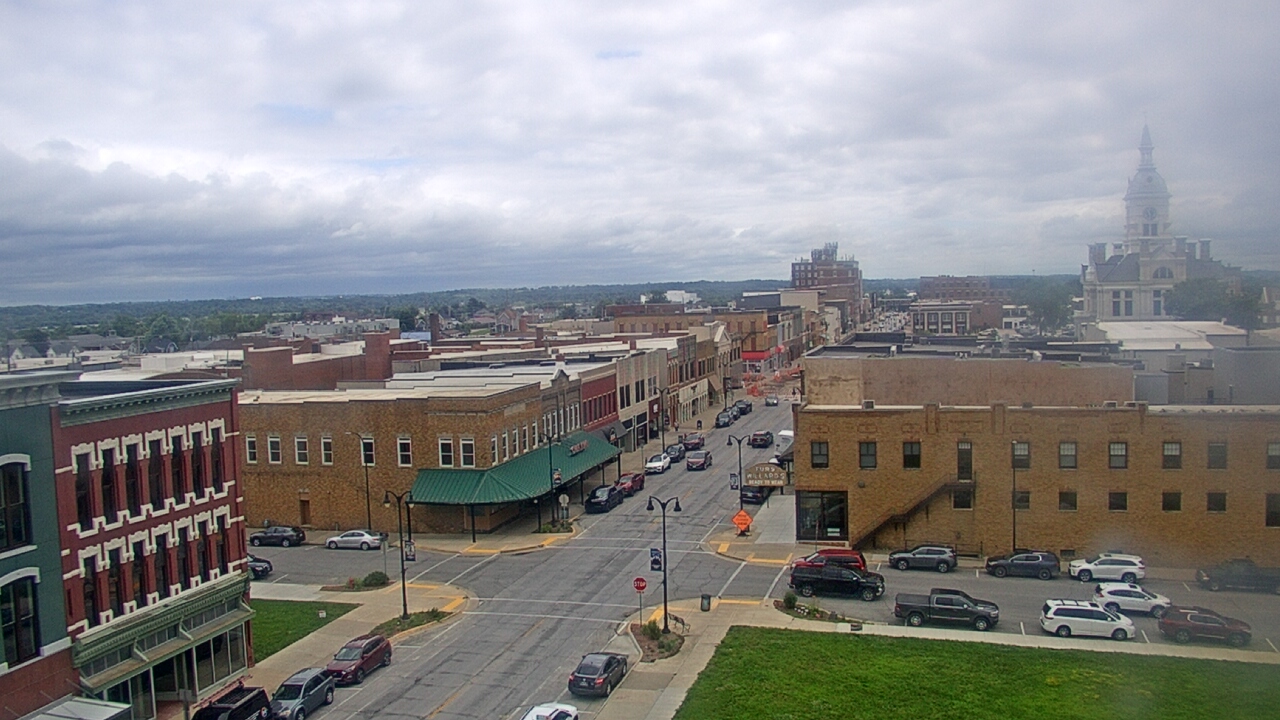 Thumbnail for current weather camera view from Westown Senior Apartments in Marshalltown, Iowa