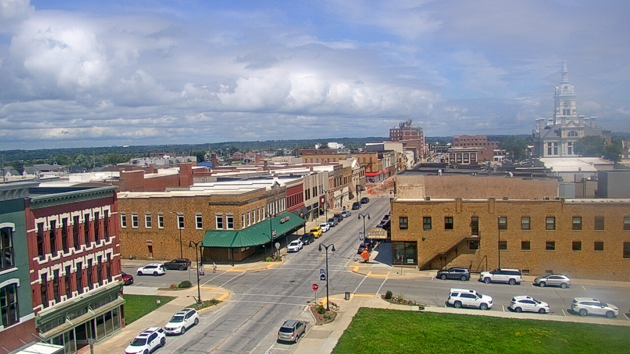 Thumbnail for current weather camera view from Westown Senior Apartments in Marshalltown, Iowa