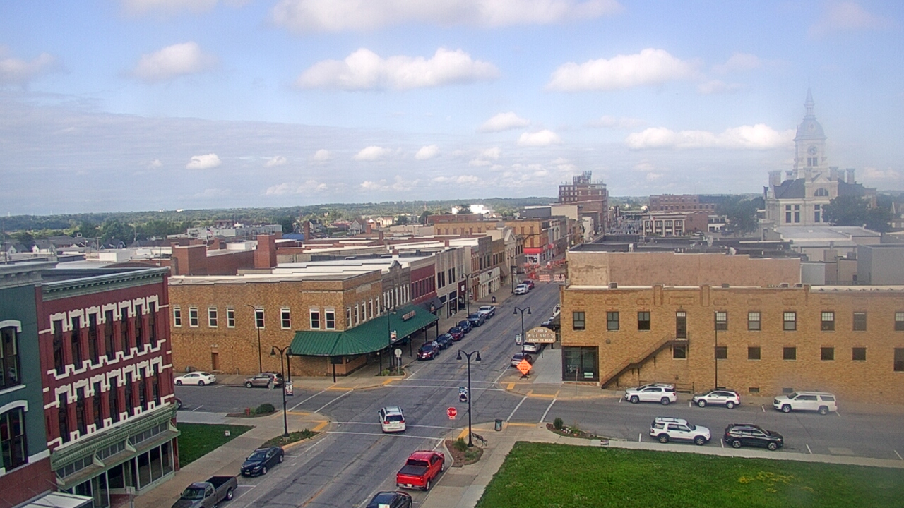 Thumbnail for current weather camera view from Westown Senior Apartments in Marshalltown, Iowa