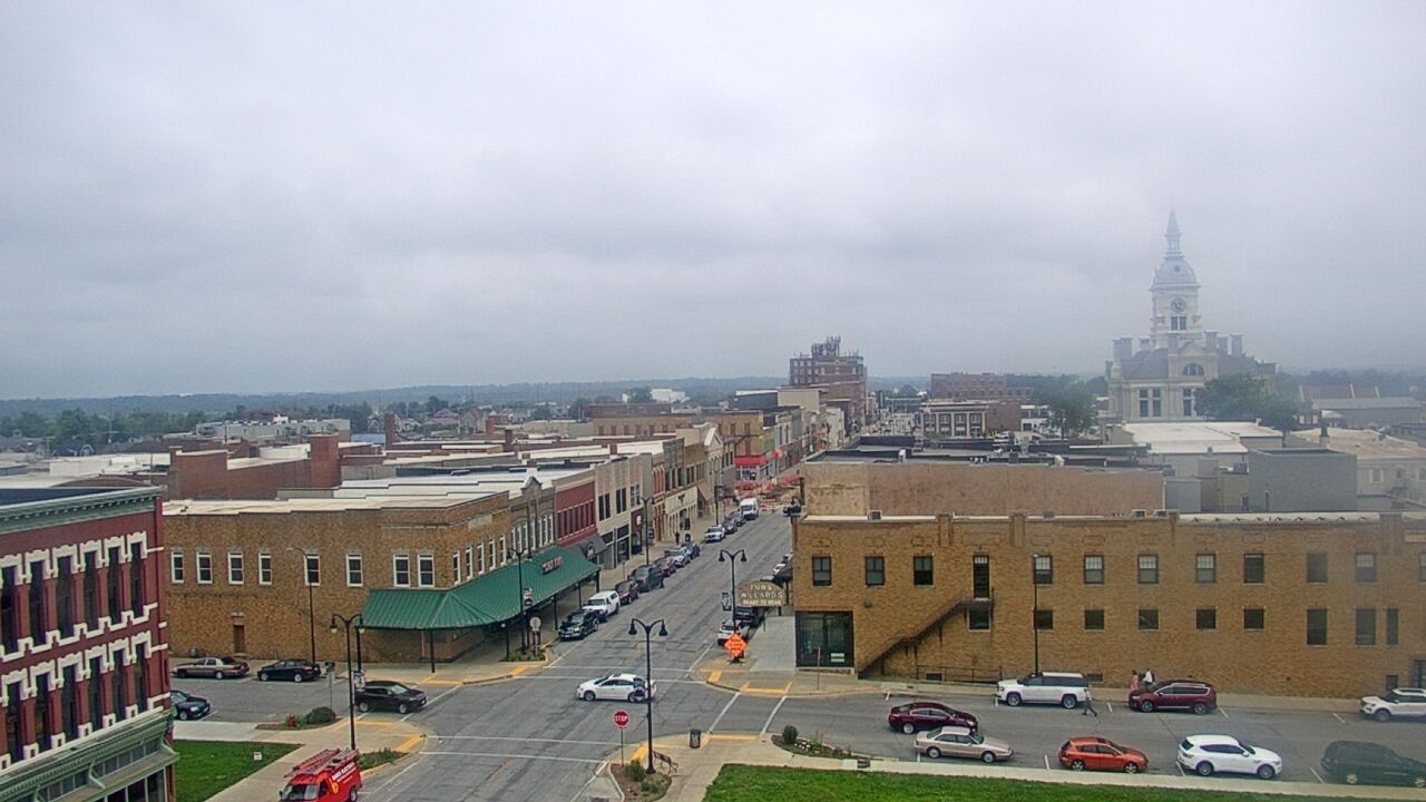 Thumbnail for current weather camera view from Westown Senior Apartments in Marshalltown, Iowa