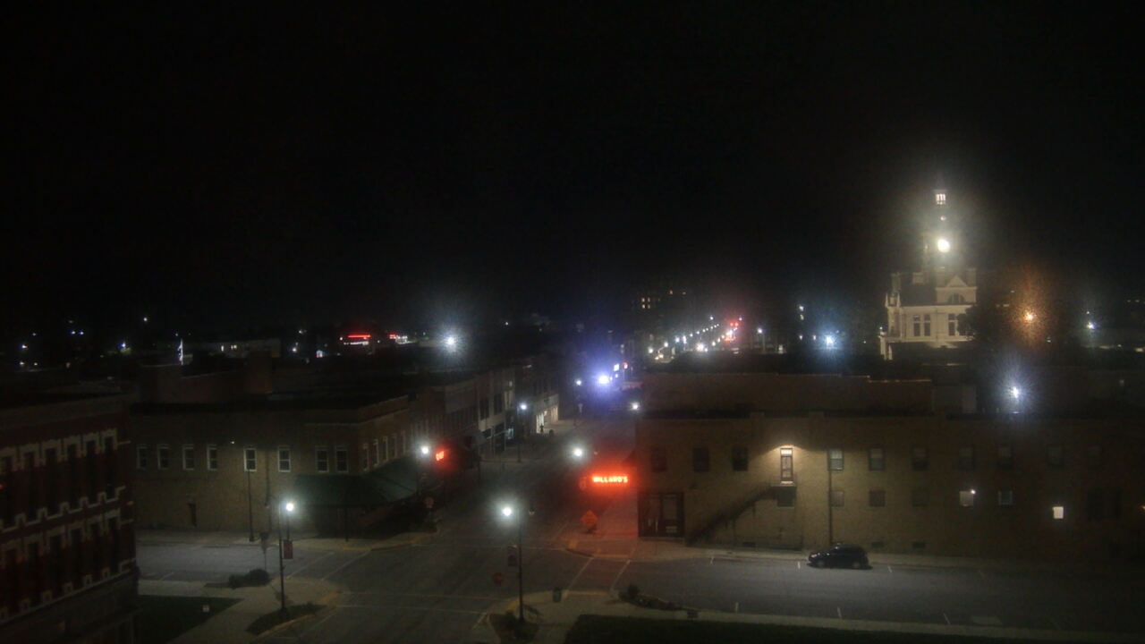 Thumbnail for current weather camera view from Westown Senior Apartments in Marshalltown, Iowa
