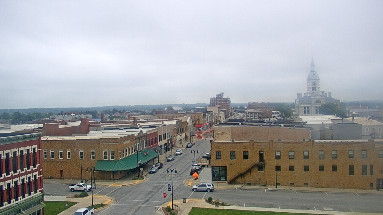 Thumbnail for current weather camera view from Westown Senior Apartments in Marshalltown, Iowa