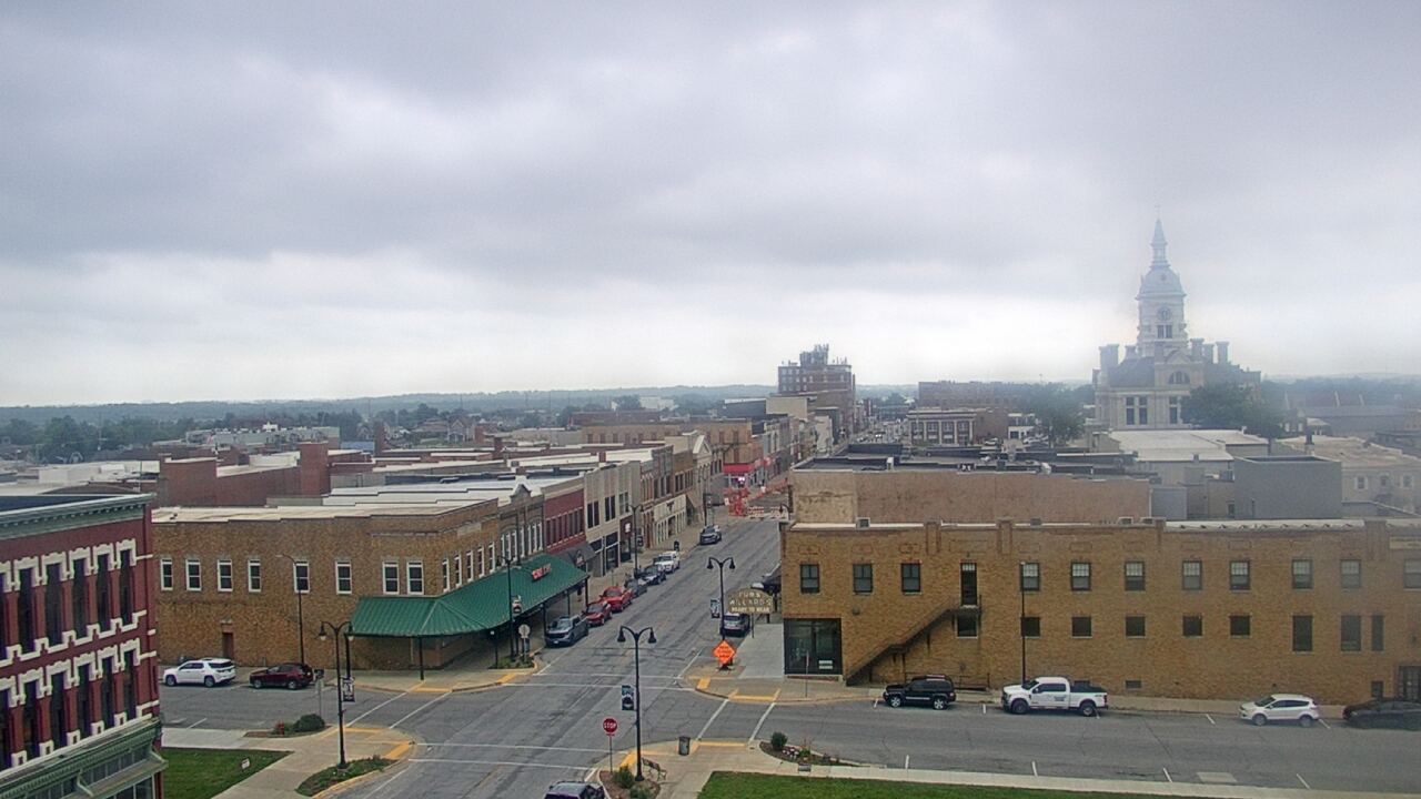 Thumbnail for current weather camera view from Westown Senior Apartments in Marshalltown, Iowa