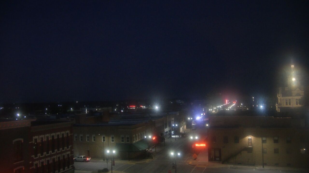 Thumbnail for current weather camera view from Westown Senior Apartments in Marshalltown, Iowa