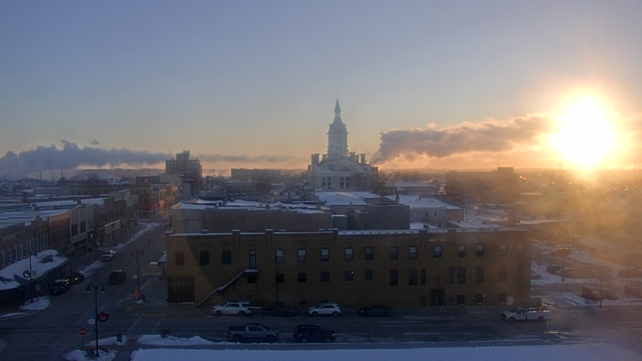 Thumbnail for current weather camera view from Westown Senior Apartments in Marshalltown, Iowa