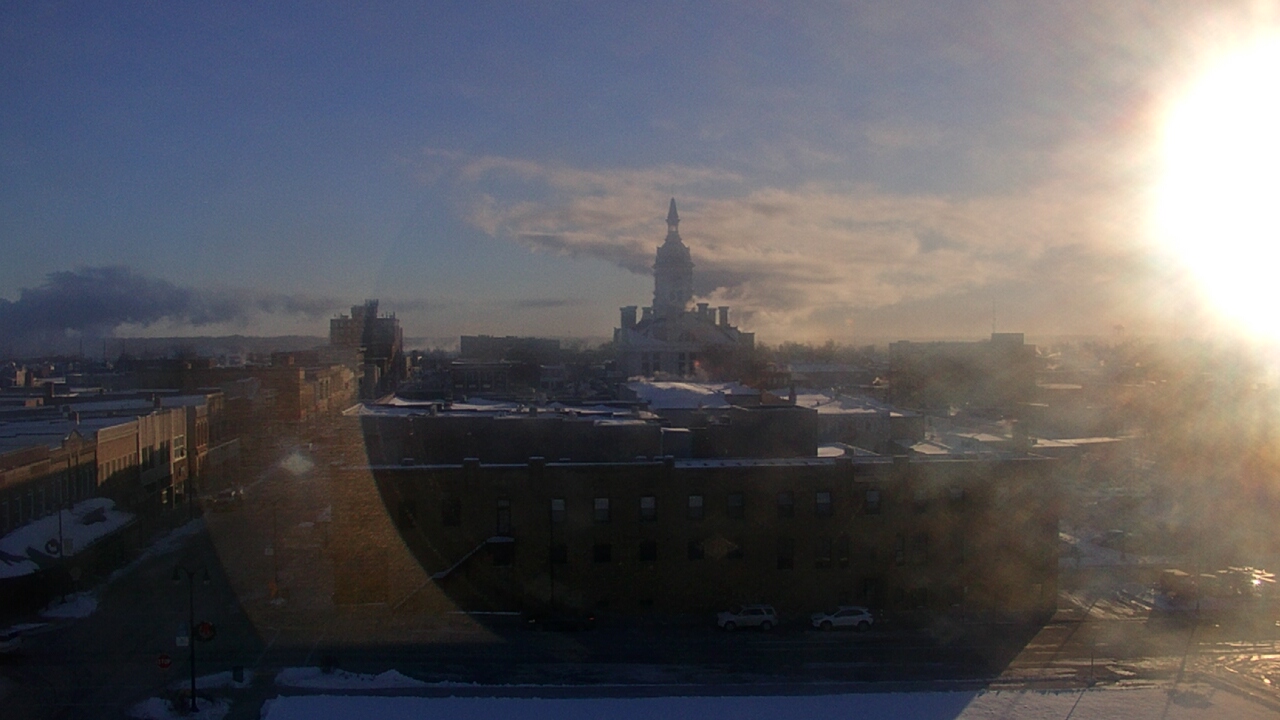 Thumbnail for current weather camera view from Westown Senior Apartments in Marshalltown, Iowa