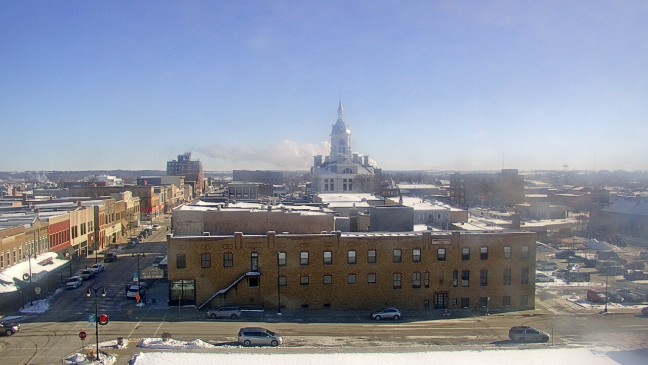 Thumbnail for current weather camera view from Westown Senior Apartments in Marshalltown, Iowa