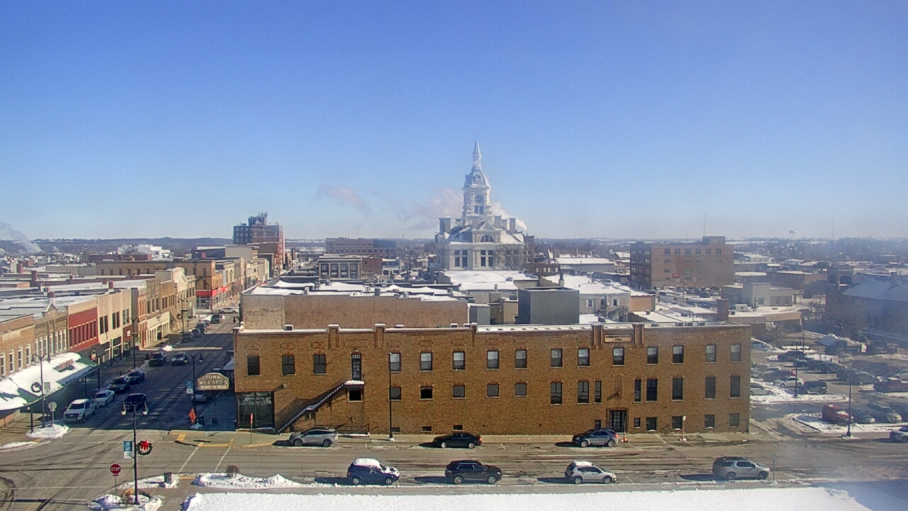 Thumbnail for current weather camera view from Westown Senior Apartments in Marshalltown, Iowa