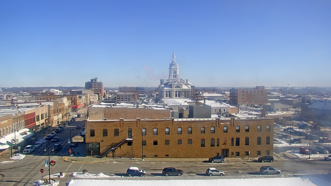Thumbnail for current weather camera view from Westown Senior Apartments in Marshalltown, Iowa