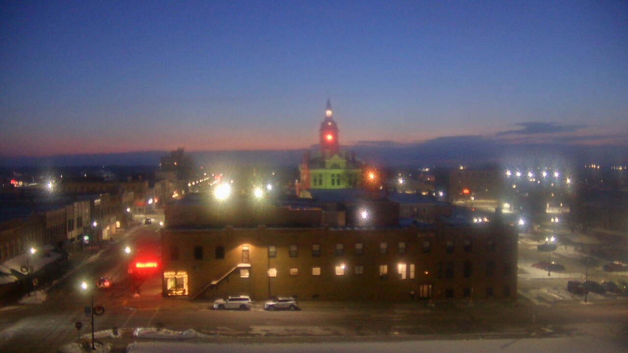 Thumbnail for current weather camera view from Westown Senior Apartments in Marshalltown, Iowa