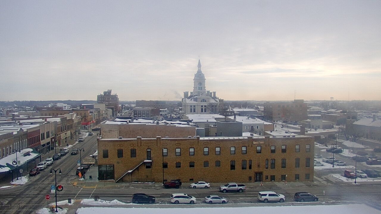 Thumbnail for current weather camera view from Westown Senior Apartments in Marshalltown, Iowa