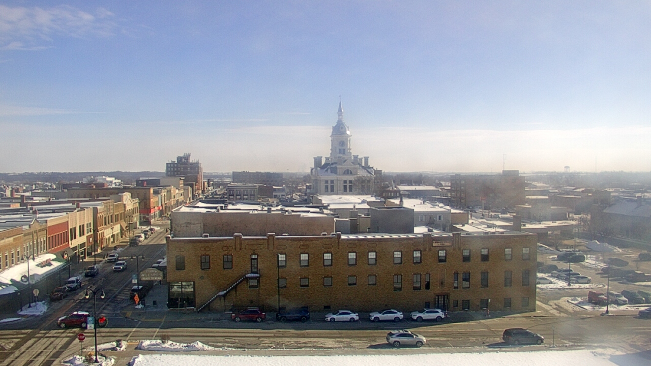 Thumbnail for current weather camera view from Westown Senior Apartments in Marshalltown, Iowa
