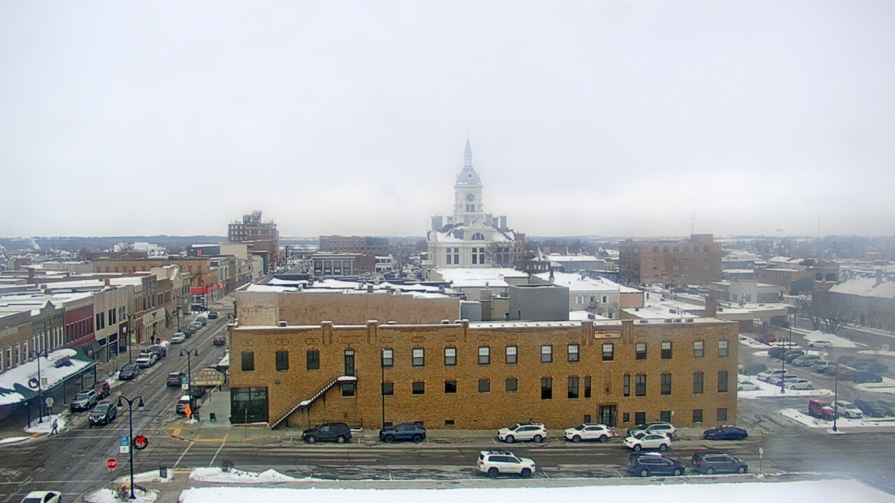 Thumbnail for current weather camera view from Westown Senior Apartments in Marshalltown, Iowa
