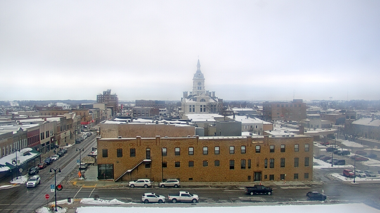 Thumbnail for current weather camera view from Westown Senior Apartments in Marshalltown, Iowa