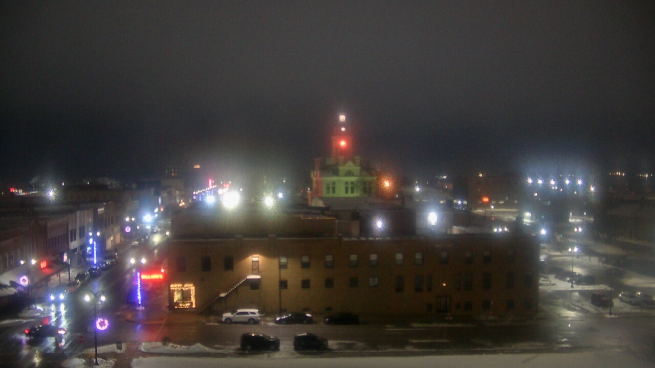 Thumbnail for current weather camera view from Westown Senior Apartments in Marshalltown, Iowa