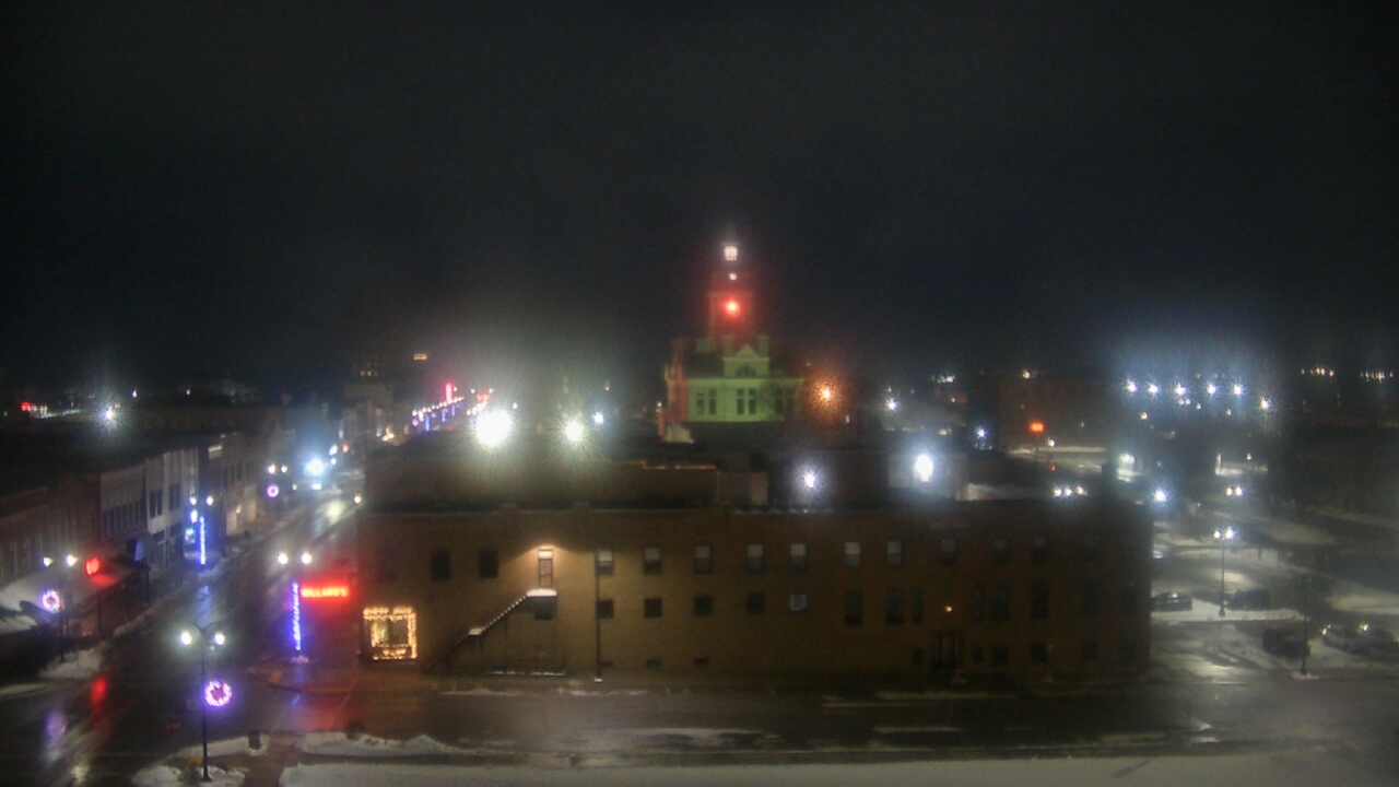 Thumbnail for current weather camera view from Westown Senior Apartments in Marshalltown, Iowa