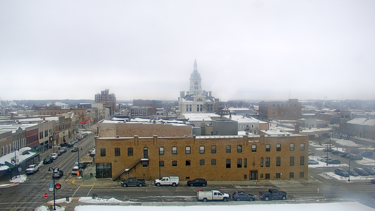 Thumbnail for current weather camera view from Westown Senior Apartments in Marshalltown, Iowa